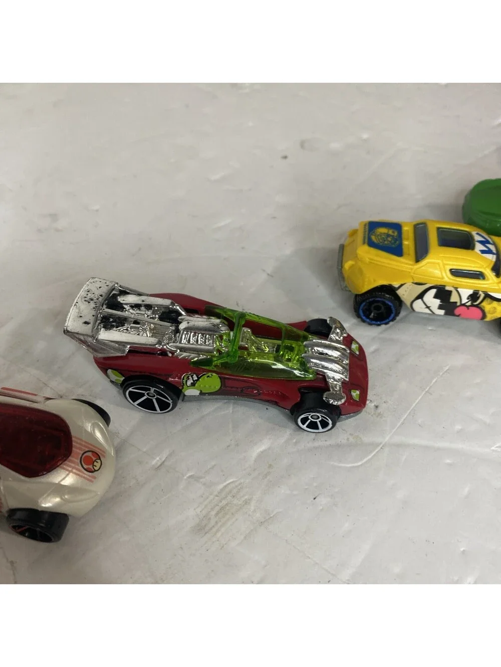 Nintendo Hot Wheels, Set Of 7,Donkey Kong, Yoshi, Toad,Luigi,Mario,warrio